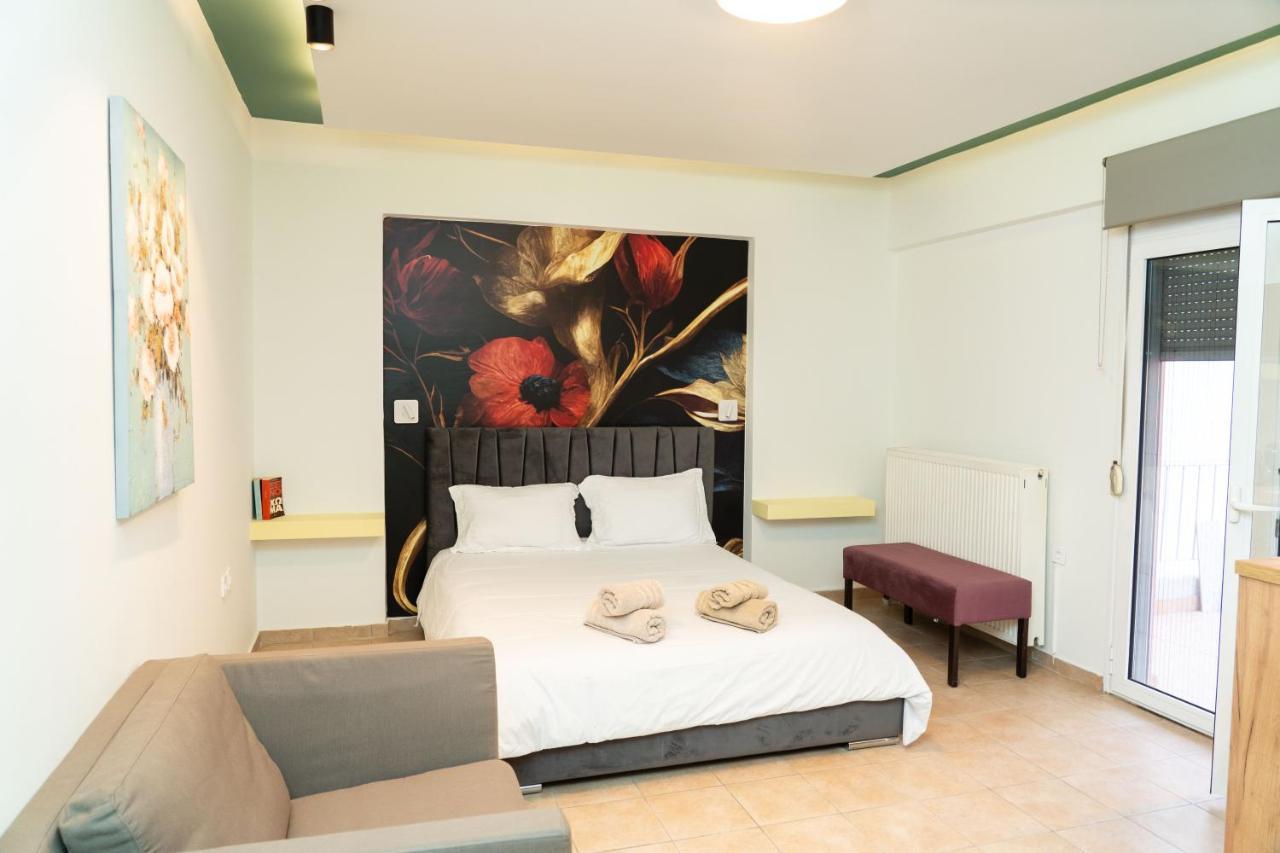 Ferienwohnung The Whole Packet A5 Center With Parking Larissa Exterior foto