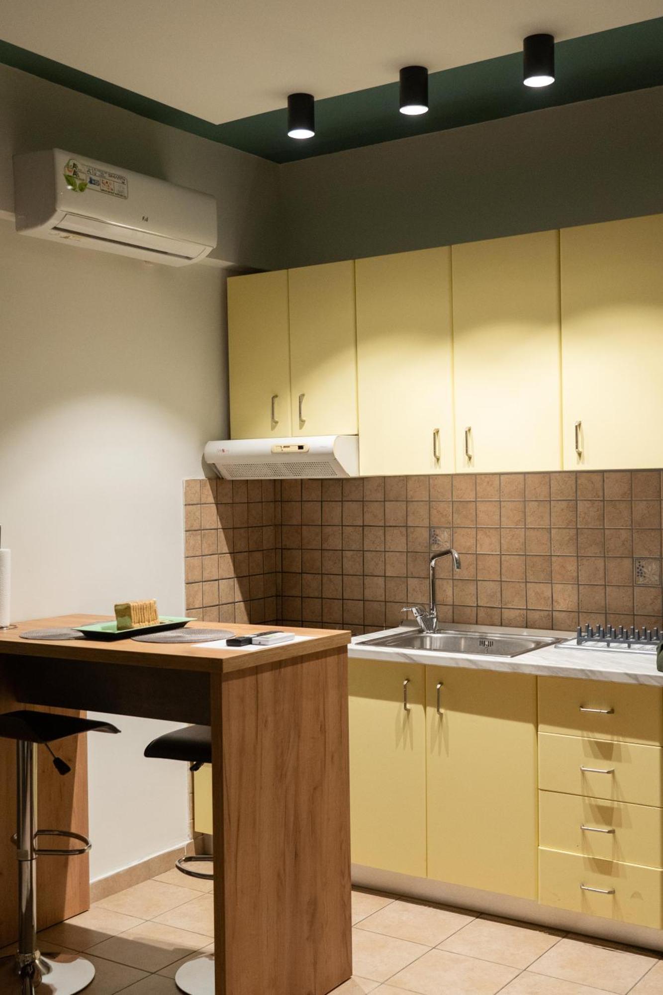 Ferienwohnung The Whole Packet A5 Center With Parking Larissa Exterior foto